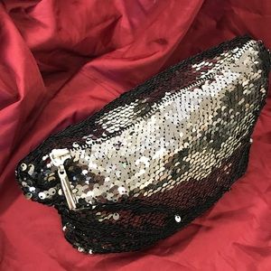 Nara Kozer Make Up Bag
